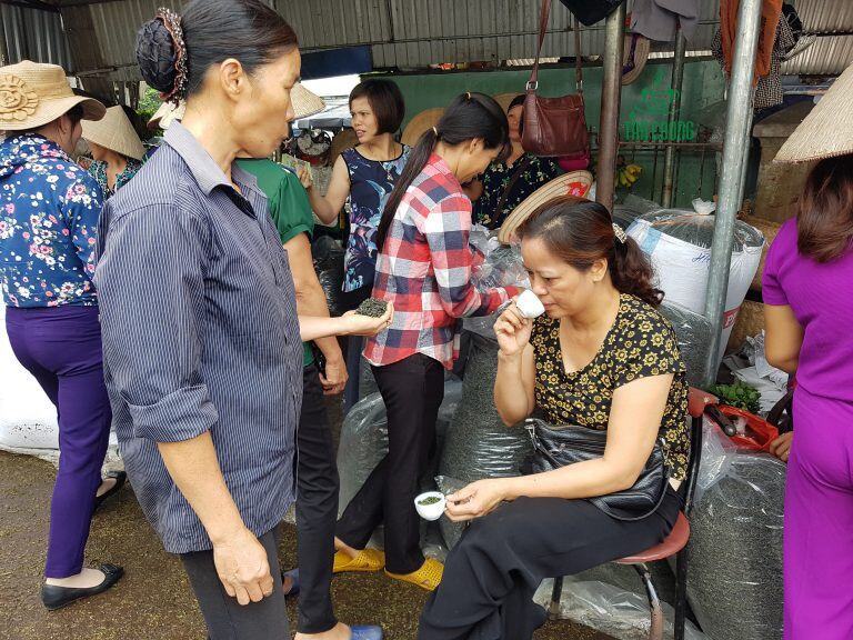 Giữa lòng Thái Nguyên có khu chợ lâu đời: Tồn tại hơn 30 năm, chỉ bán một loại hàng mà dân "sành" mới biết mua - 1