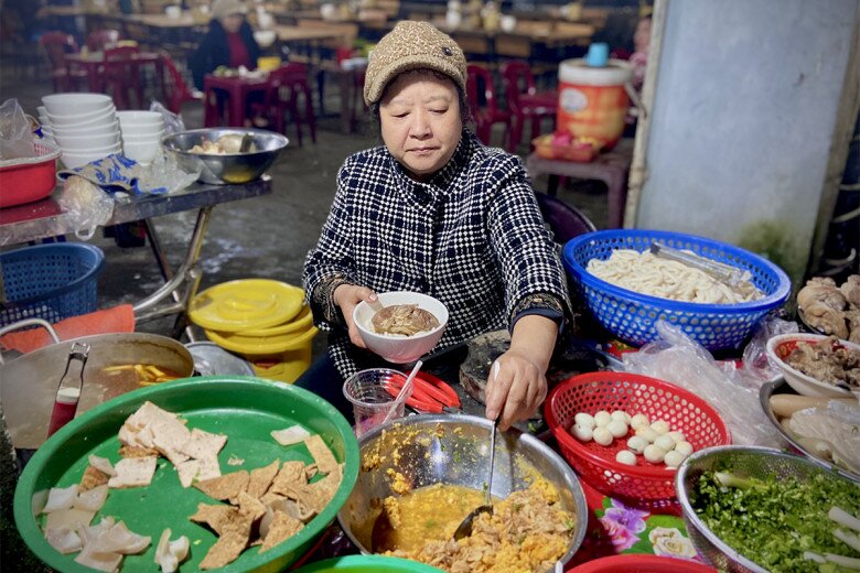 6 địa điểm ăn chơi về đêm tại nơi vừa đăng cai Năm Du lịch Quốc gia, thưởng thức đặc sản trứ danh, góc nào lên hình cũng đẹp - 6