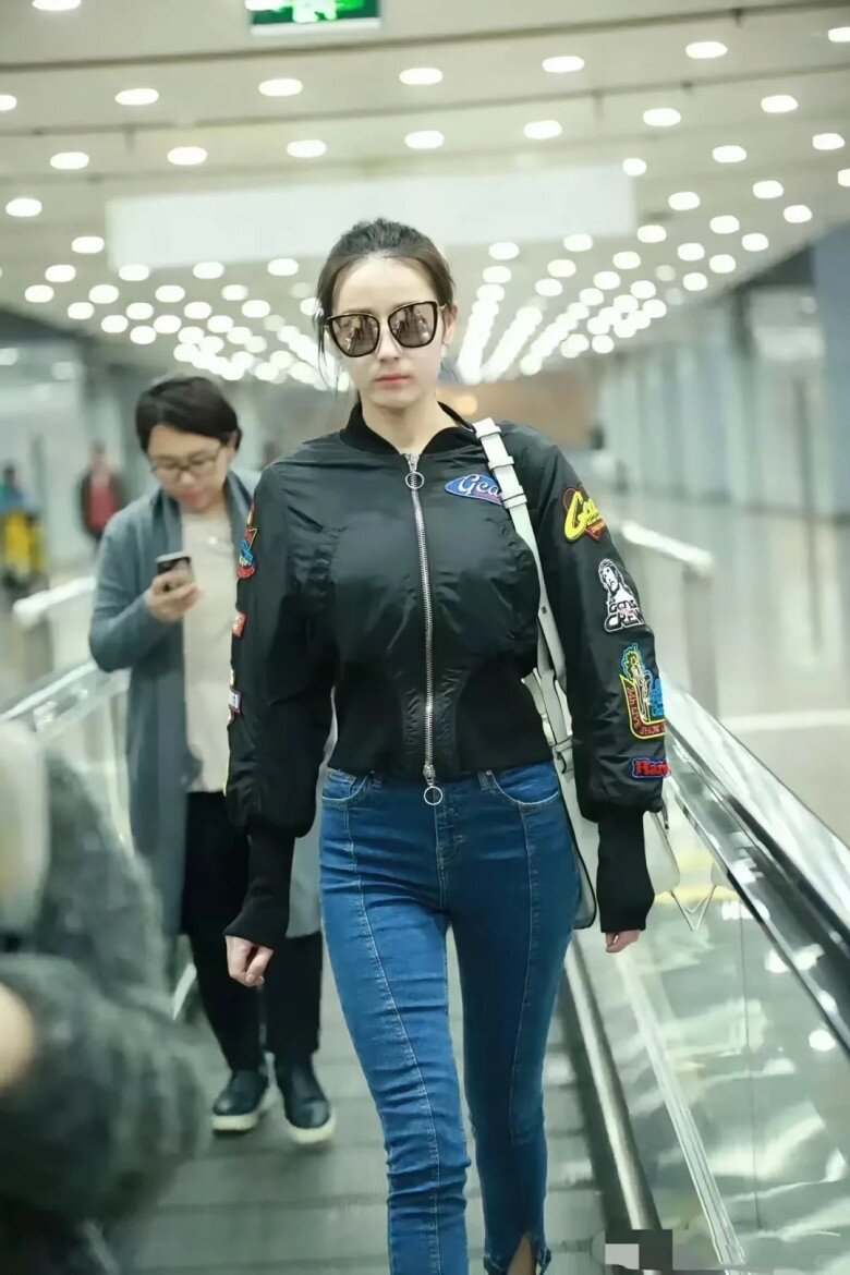 4 kiểu phối quần skinny jeans giúp các nàng công sở nâng tầm phong cách ngay tức thì - 5