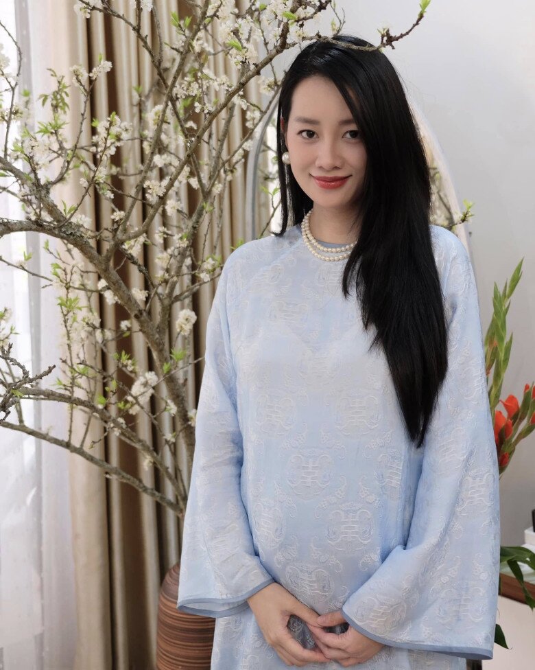 Xuất thân từ MC thể thao VTV, Đỗ Mỹ Linh làm phó chủ tịch công ty nhà chồng, Quỳnh Chi 38 tuổi mới lấy chồng - 3