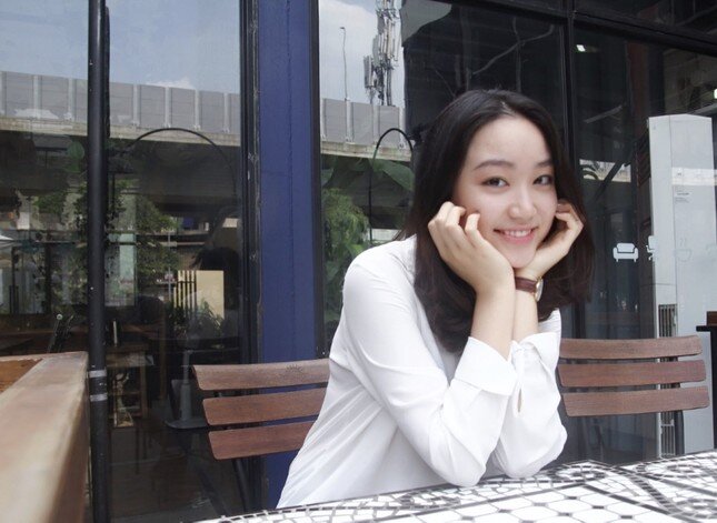 Cô gái có nhan sắc đẹp như cái tên, là 1 trong 5 nữ sinh Việt từng đón tiếp các nguyên thủ quốc gia - 13