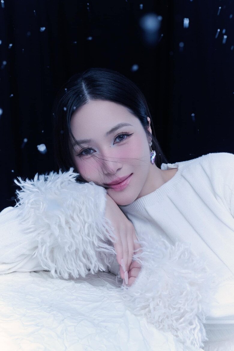 Quán quân The Voice VN có nhan sắc thăng hạng sau 5 năm ở ẩn tại Mỹ, &#34;lão hoá ngược&#34; nhờ thay đổi hai điều - 7