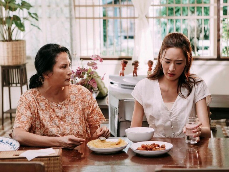 Tiền thưởng cuối năm được 100 triệu nhưng mẹ chồng chỉ cho mang về ngoại 3 triệu, một tuần sau tôi cảm ơn bà