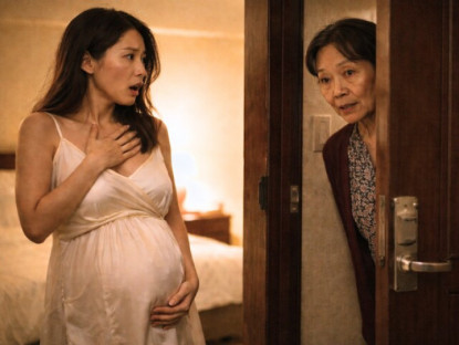 Đi tuần trăng mật mẹ chồng đòi theo, đêm đang mặc đồ ngủ bà gõ cửa bắt làm 1 việc, tôi bỏ chạy