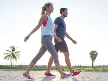 Đi bộ là môn tập thể dục “quốc dân” ai cũng làm được, nhưng cần tránh xa điều này nếu không cơ thể ngày càng yếu