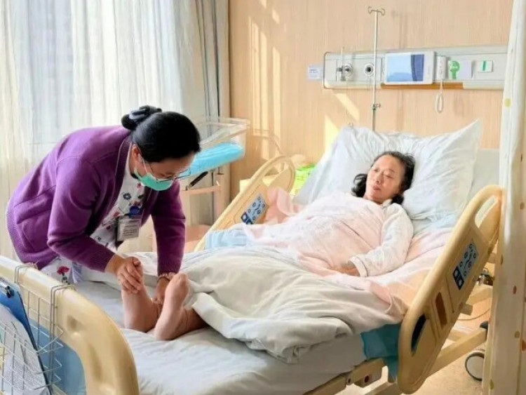 Cô đơn vì con đi nước ngoài, cặp vợ chồng già rủ nhau đẻ thêm đứa nữa, không ngờ xác lập kỷ lục "khủng"