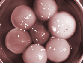 Chè trôi nước ngày xuân