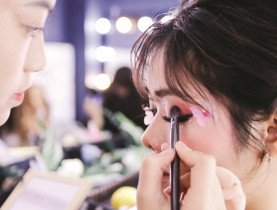 Lưu ý khi chọn đồ trang điểm