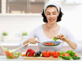 Đâu là 2 việc nên làm và 3 điều cần tránh vào mùa lạnh để bảo vệ sức khỏe, giảm nguy cơ đột quỵ?