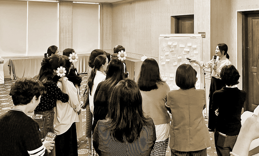 “Cánh cửa” giúp phụ nữ và trẻ em thoát khỏi bạo lực - 2