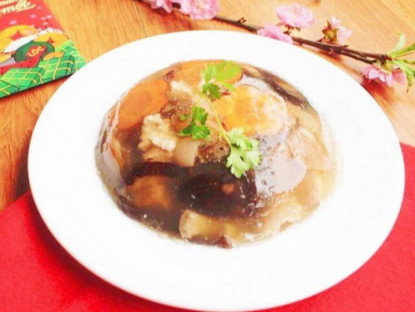 Muốn thịt đông thịt trong veo, mềm tan ngay khi cho vào miệng, thơm mát phải nhớ ngay 4 điều này