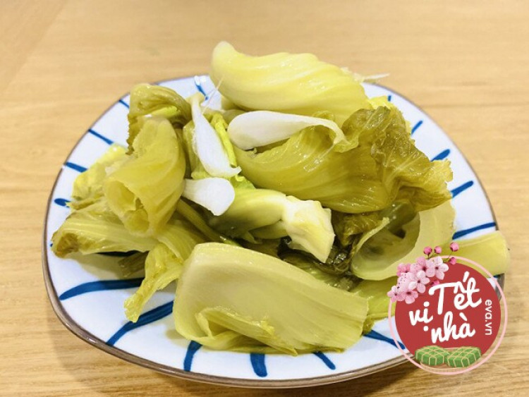 Muối dưa cải ngày Tết, học ngay điều này sau 2 ngày là có dưa ăn, mẻ nào cũng vàng ươm, không màng hay khú