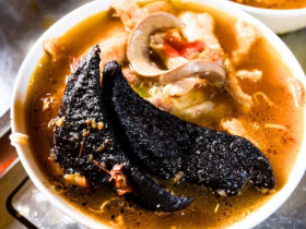 12 đặc sản không thể bỏ qua khi ghé quê hương của Hòa Minzy, có loại được ví là "lộc trời", dễ mua về làm quà