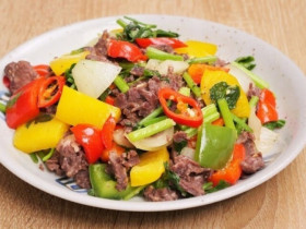 Xào thịt bò ngày Tết, nhớ phải làm thế này mới không bị dai khô, ăn miếng nào cũng mềm ngon già trẻ đều thích