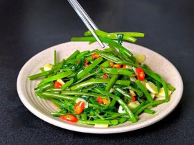 Dù xào rau gì, đừng cho ngay vào chảo, nhớ những bước này rau giòn ngọt, xanh mướt mắt
