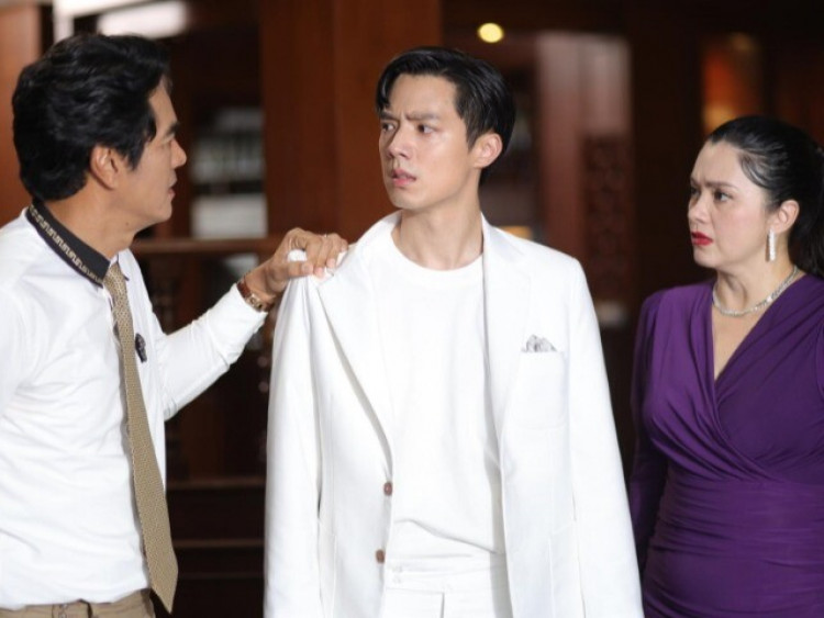 Được chị gái nuôi học đại học, cháu trai cưới vợ, tôi mừng 150 triệu nhưng chị suýt khiến tôi ly hôn