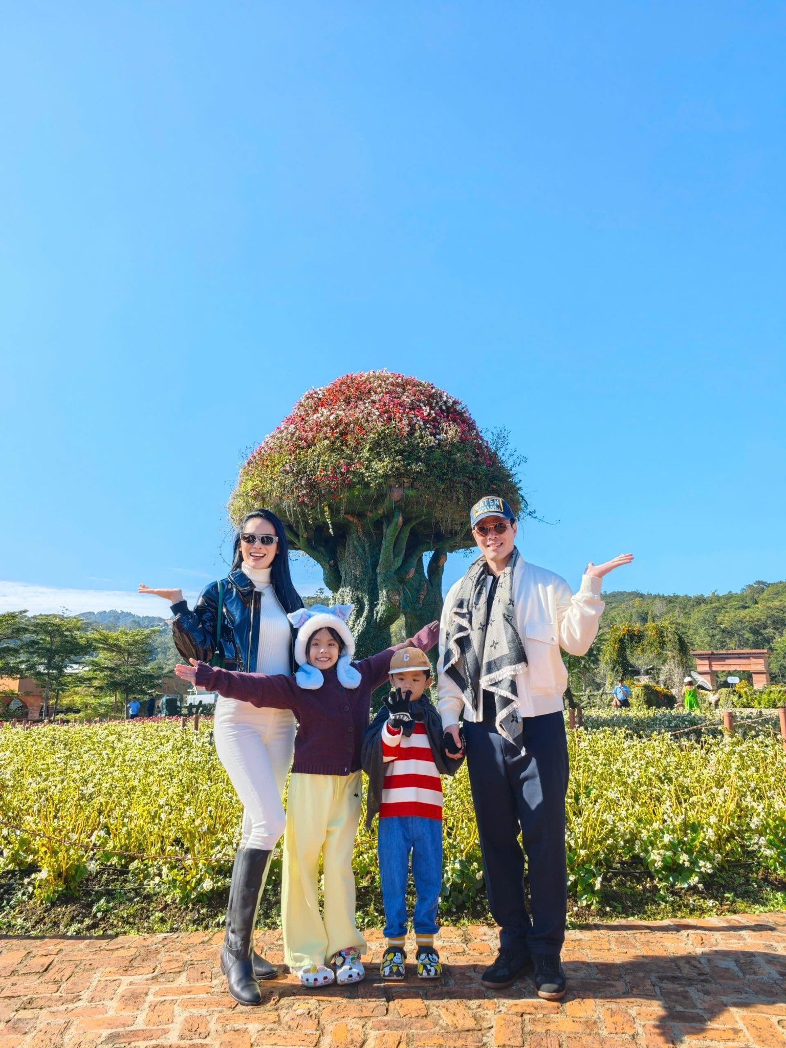 Người đẹp Đắk Lắk sắp cưới mới biết chồng là đại gia, bầu bí vỡ hết nét nay đẹp nuột nà, ra đường xách túi trăm triệu - 21