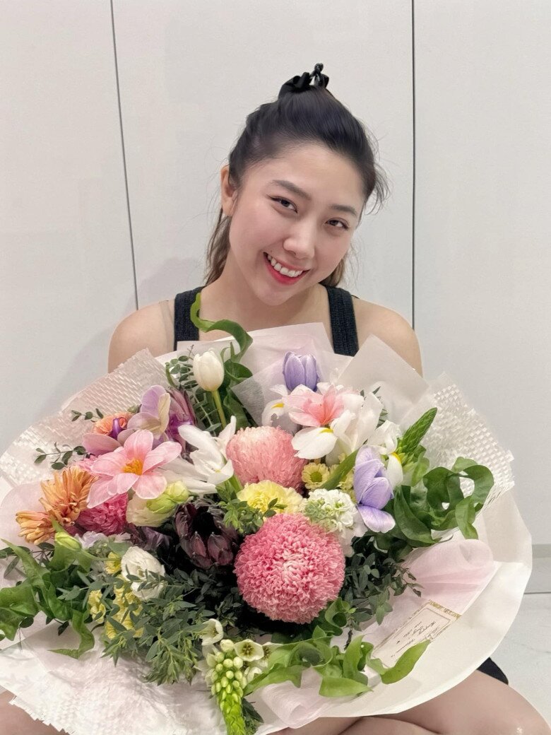 Nhan sắc 2 em gái Trấn Thành: Người "giàu nhất nhà" sống giản dị, em út ngày càng "Hàn hóa" giống chị dâu - 11