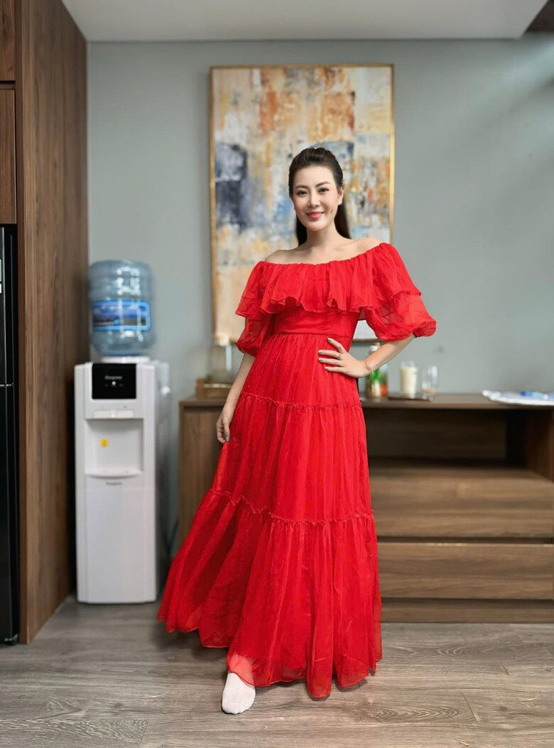 "Ác nữ" phim trăm tỷ đầu năm 2026: 18 tuổi là Á khôi, giờ thành mỹ nhân "bốc lửa", sau ly hôn nhiều người theo đuổi - 10