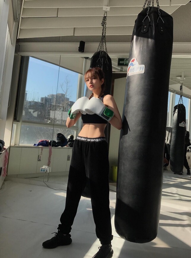 Sống đến giờ tôi mới biết cùng ăn dưa chuột, nhưng người Nhật làm kiểu này khiến mỡ thừa phải "bay màu" - 2