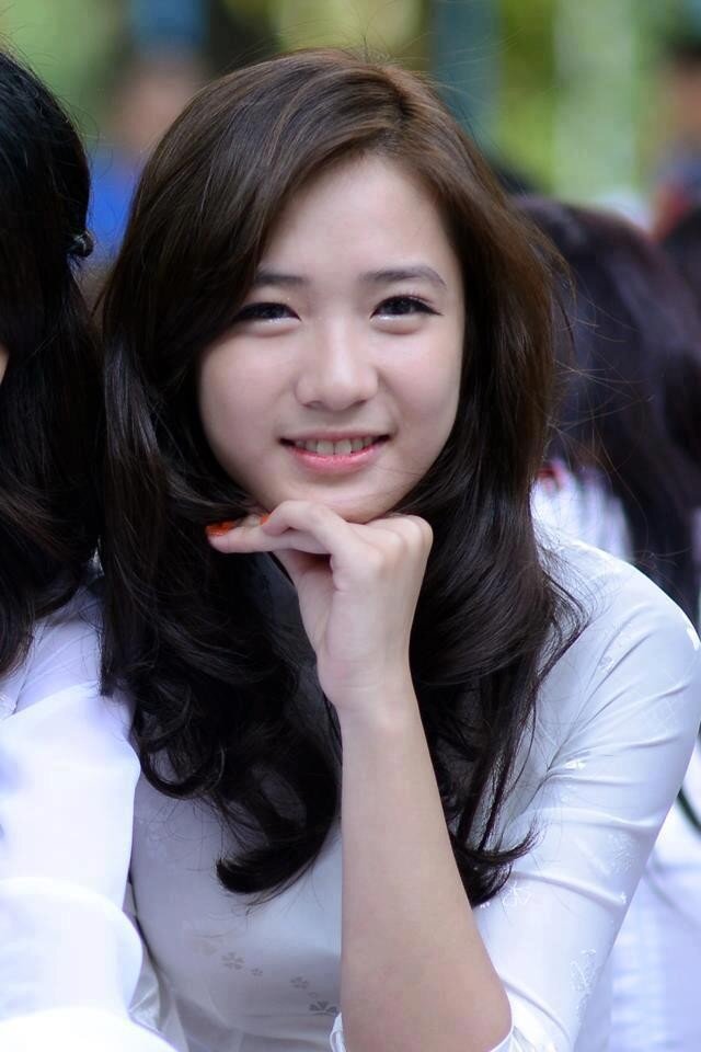 Nhan sắc "hot girl bế giảng" được chú ý nhất hiện nay: Là vợ nam rapper đình đám, đẻ 2 con vẫn đẹp như gái còn son - 2