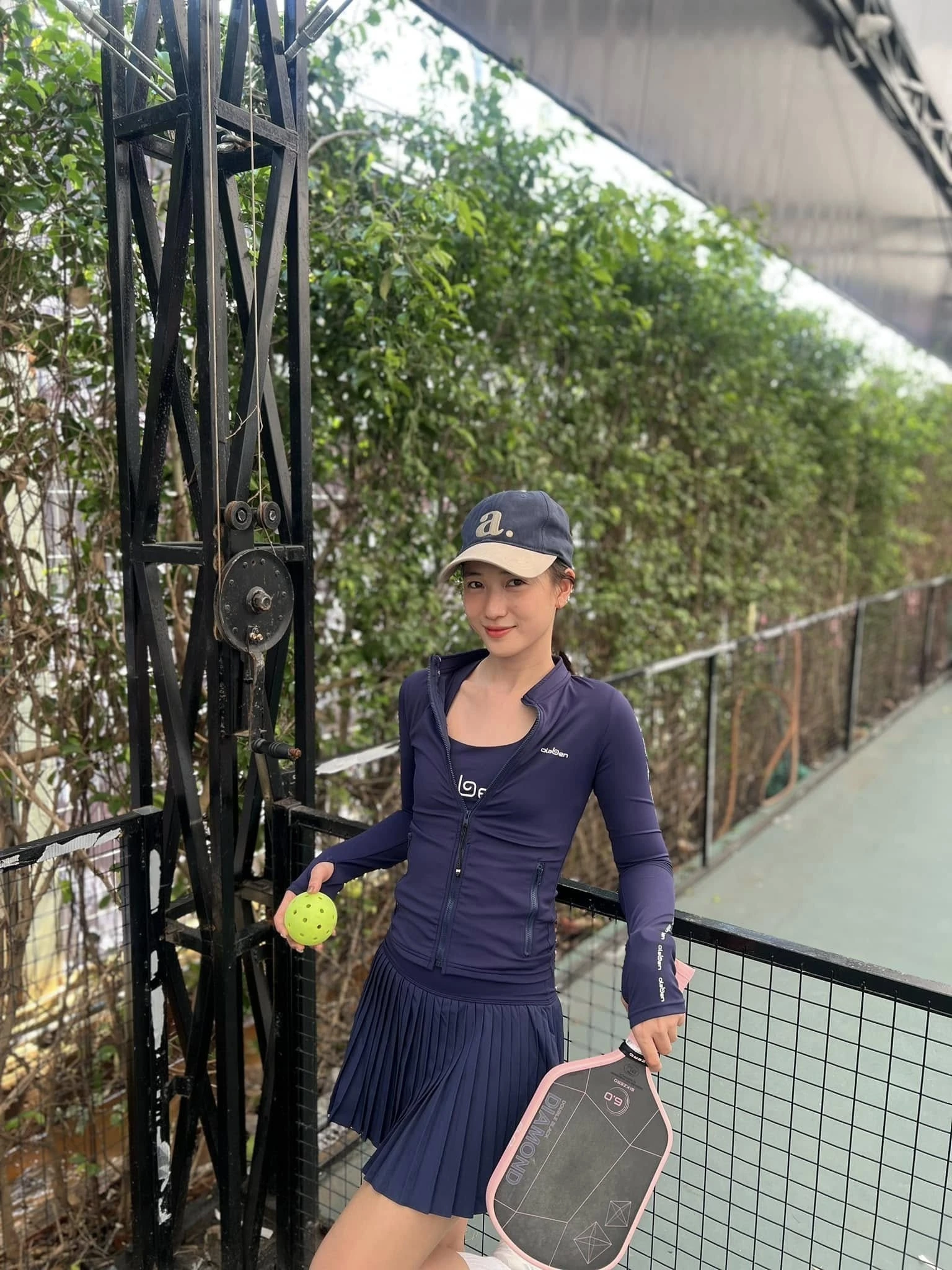 Nhan sắc "hot girl bế giảng" được chú ý nhất hiện nay: Là vợ nam rapper đình đám, đẻ 2 con vẫn đẹp như gái còn son - 13