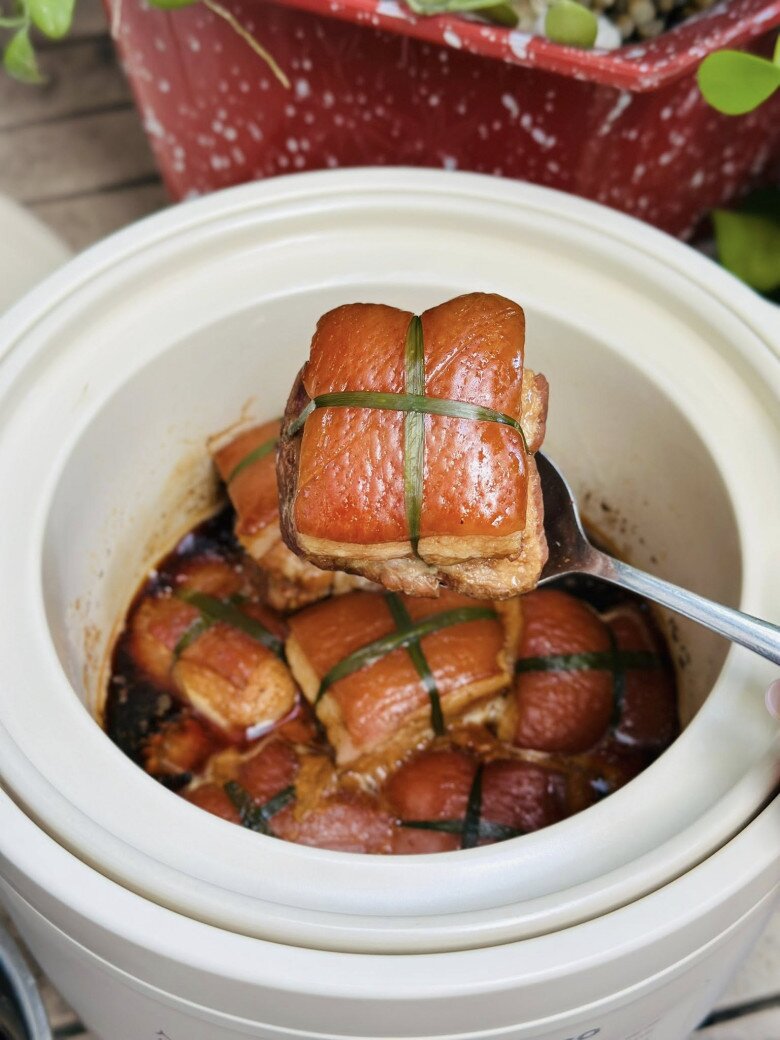 Thịt kho kiểu này cắn nhẹ là tan, ăn là nhớ mãi - 4