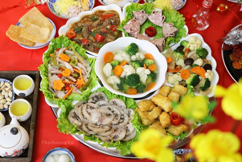 Cách chuẩn bị mâm cỗ cúng Rằm tháng Chạp đầy đủ, ý nghĩa, ai cũng thực hiện được - 1