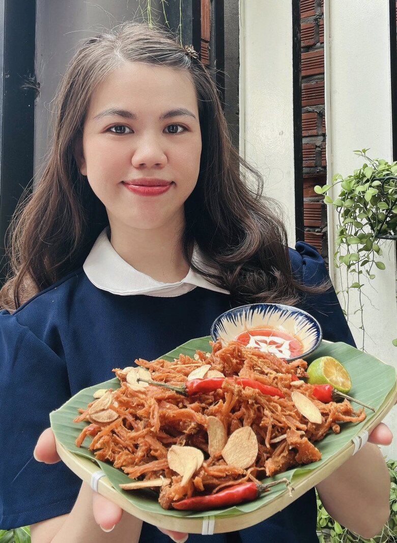 Cách làm bò khô xé sợi cay cay ngọt ngọt cực đơn giản để Tết này nhâm nhi - 1