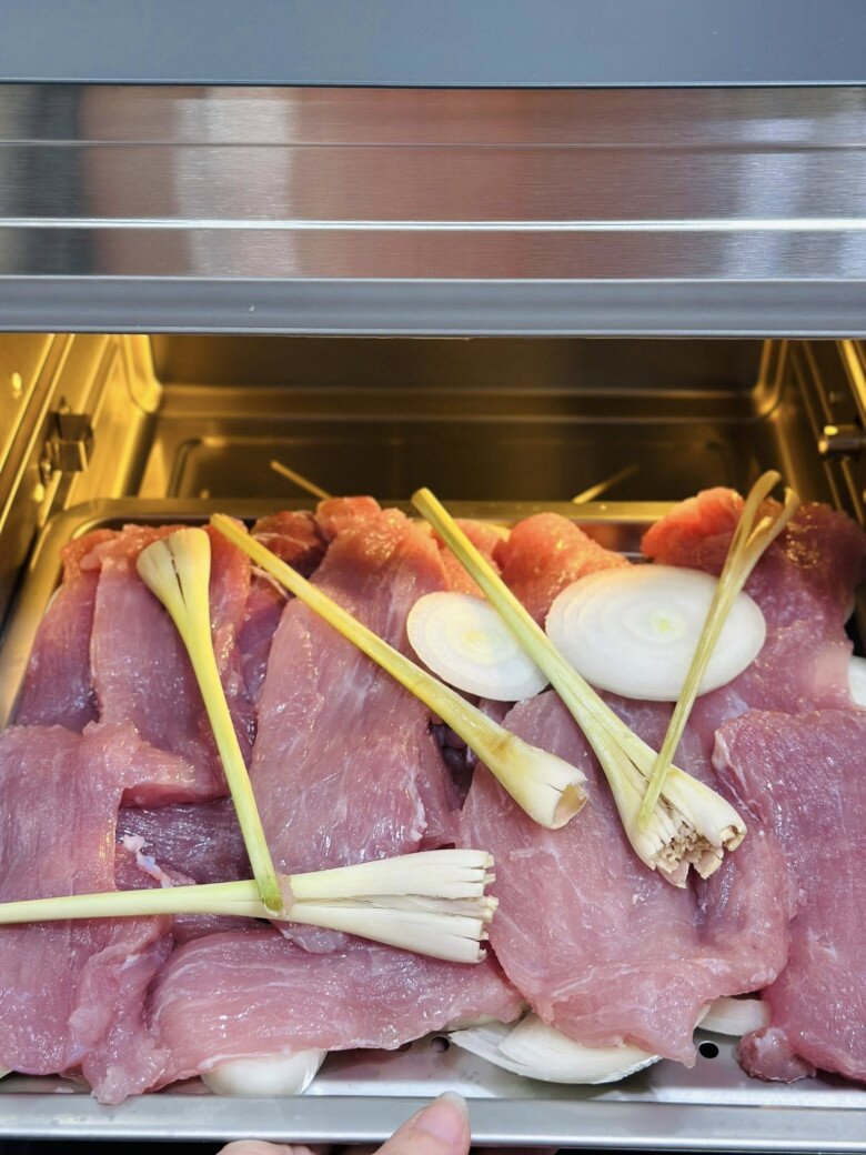 Cách làm bò khô xé sợi cay cay ngọt ngọt cực đơn giản để Tết này nhâm nhi - 3