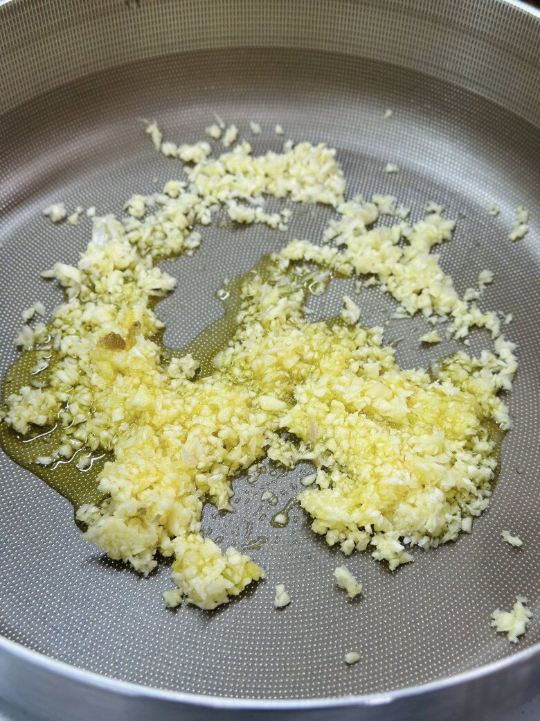 Cách làm chân gà sốt Thái giòn giòn, chua chua ngọt ngọt cực dễ - 6