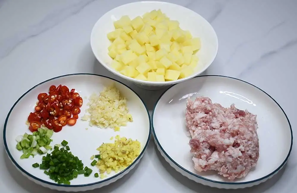 Củ này rẻ hơn khoai sọ bổ hơn khoai lang, cực ít chất béo lại giàu kali, tốt cho tim mạch và huyết áp, đem nấu kiểu này rất trôi cơm - 5