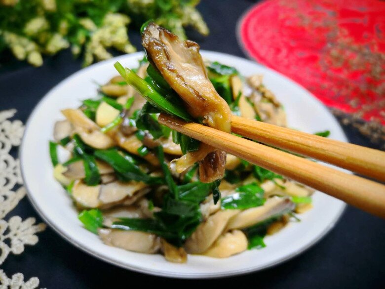 Loại rau này giá rẻ nhưng là "thuốc bổ gan tự nhiên", xào nấm ăn vào rất tốt cho sức khỏe lại ngon - 6