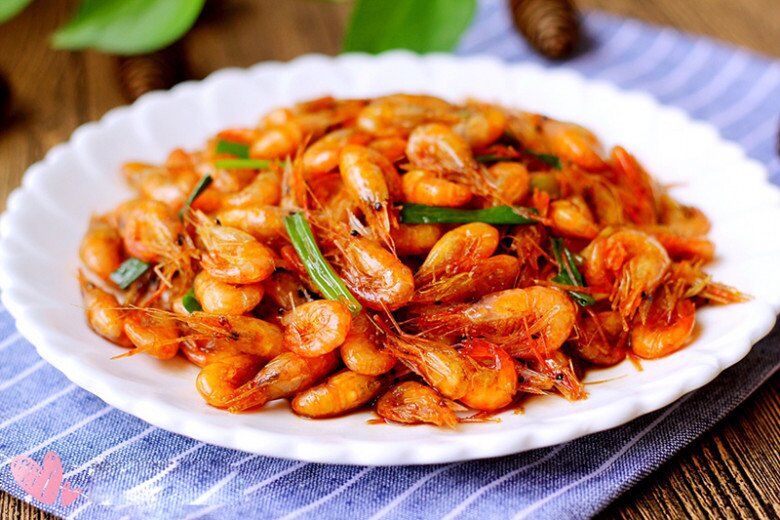 Rang tôm nhiều người hay cho nước này bảo sao bị tanh và mềm oặt, thay bằng một thứ tôm săn giòn, thơm nức mũi - 3