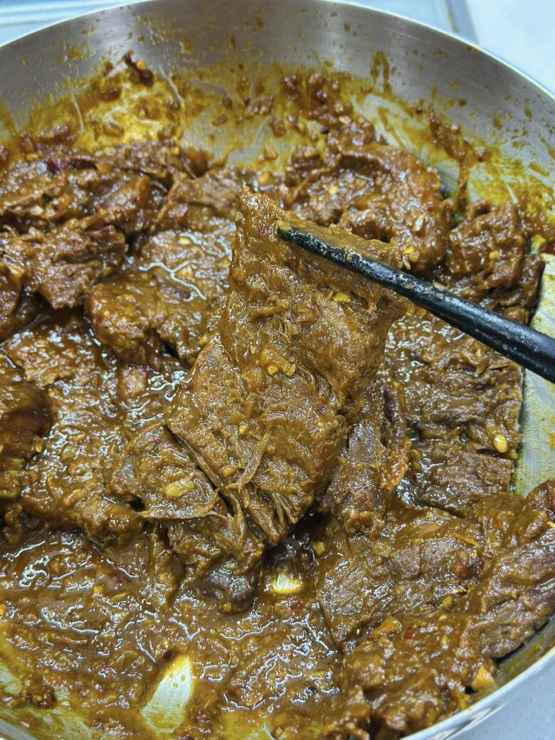 Tự làm bò khô miếng ngon ngọt cay cay để nhâm nhi ngày Tết cực dễ - 7