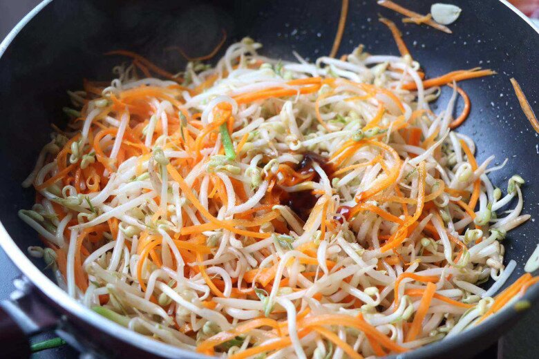 Xào giá đỗ đừng cho trực tiếp, giá ngon giòn không hề bị tanh hay ra nhiều nước - 3