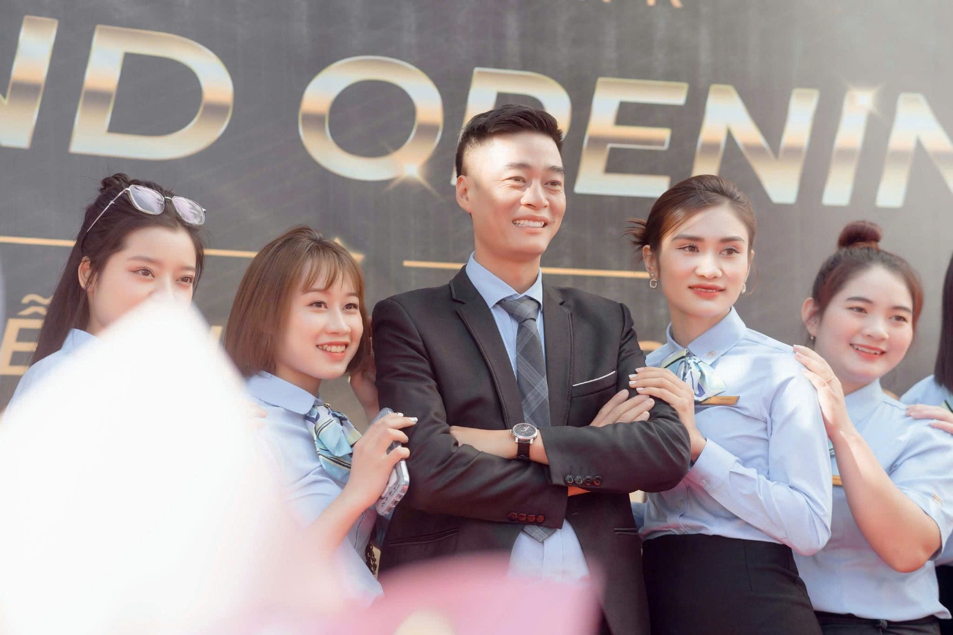 Làm mới ca khúc cũ: Một cách đi khác trong thị trường âm nhạc bão hòa - 1