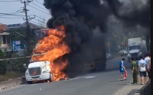 Tin tức 24h: Ngày mai Hà Nội dễ có mưa, bao giờ đợt không khí lạnh tiếp theo về miền Bắc? - 3