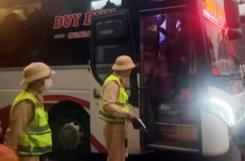 Tin tức 24h: Ngày 29 Tết Hà Nội ấm gần 30 độ C, hôm nào có thể có mưa do không khí lạnh? - 4