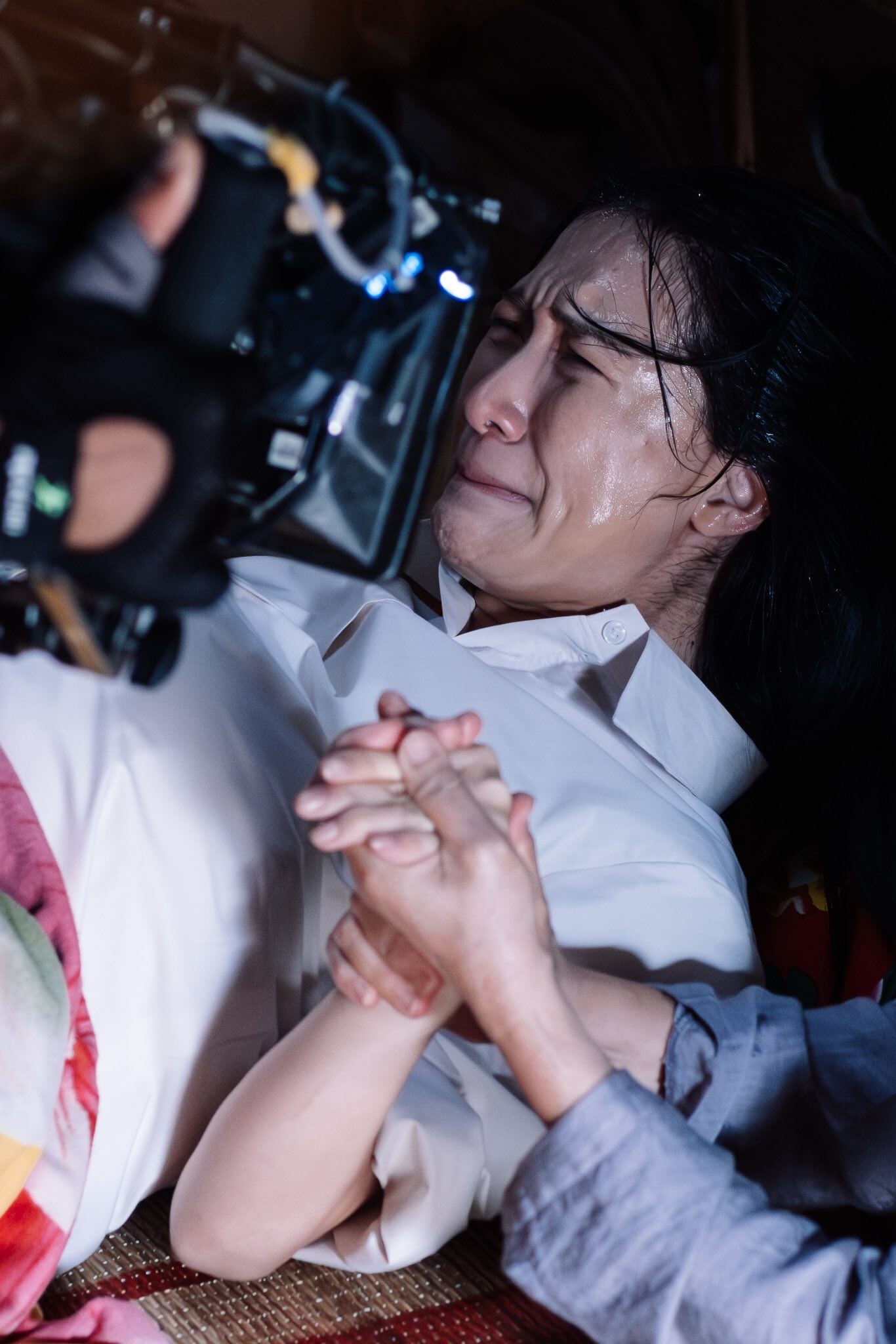 Hòa Minzy: "Nữ hoàng" của những kỷ lục năm qua, bà mẹ đơn thân nỗ lực tỏa hào quang - 3