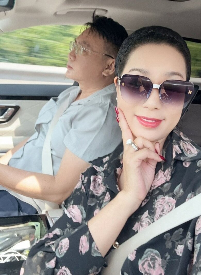 Á hậu đầu tiên của Việt Nam là NSND, sống với đại gia mấy chục năm "không có cơ hội để ghen" - 5