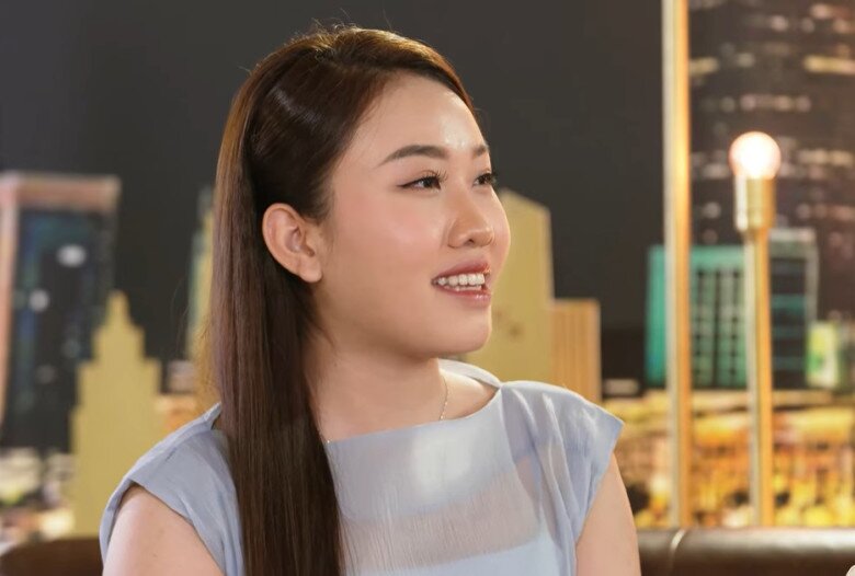 Cô gái đi hát đám tang được Phi Nhung nhận nuôi: Cuộc sống khó hơn sau khi mẹ mất, đã gọi Mạnh Quỳnh là "ba" - 3