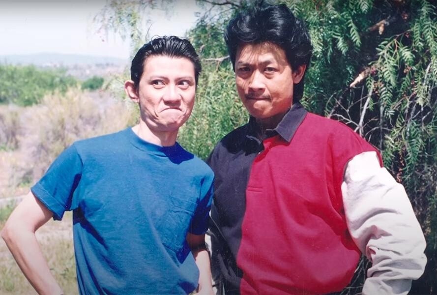 Danh hài Việt sang Mỹ làm công nhân bơm xăng, được trả 1 cây vàng khi làm MC đám cưới - 4