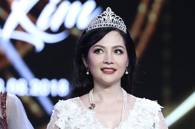"Đóa hồng" Việt Nam đẹp rực rỡ 2 lần đăng quang: Nay 51 tuổi có đời tư bí ẩn, từng chịu nỗi đau thấu trời - 3