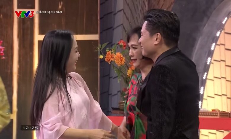 Lộ diện bà mối giúp NSND Tấn Minh - NSND Thu Huyền thành vợ chồng: "Tôi áp lực, chắc đây là lần cuối" - 2