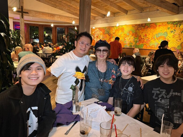 Mỹ nhân Hà Nội được cả bác sĩ, NSND lẫn nhà thơ Hoàng Cầm hỏi cưới: Chính là mẹ Bằng Kiều, nay U90 vẫn đẹp - 6