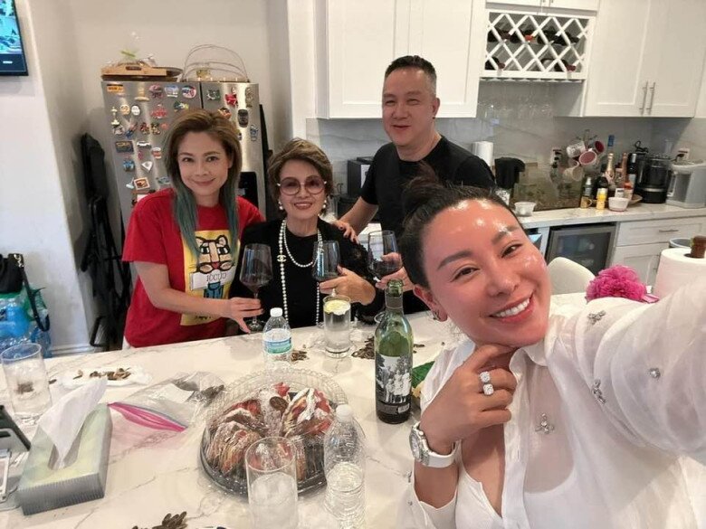 Mỹ nhân Hà Nội được cả bác sĩ, NSND lẫn nhà thơ Hoàng Cầm hỏi cưới: Chính là mẹ Bằng Kiều, nay U90 vẫn đẹp - 8