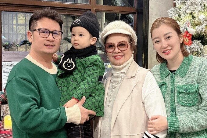 Mỹ nhân Hà Nội được cả bác sĩ, NSND lẫn nhà thơ Hoàng Cầm hỏi cưới: Chính là mẹ Bằng Kiều, nay U90 vẫn đẹp - 12