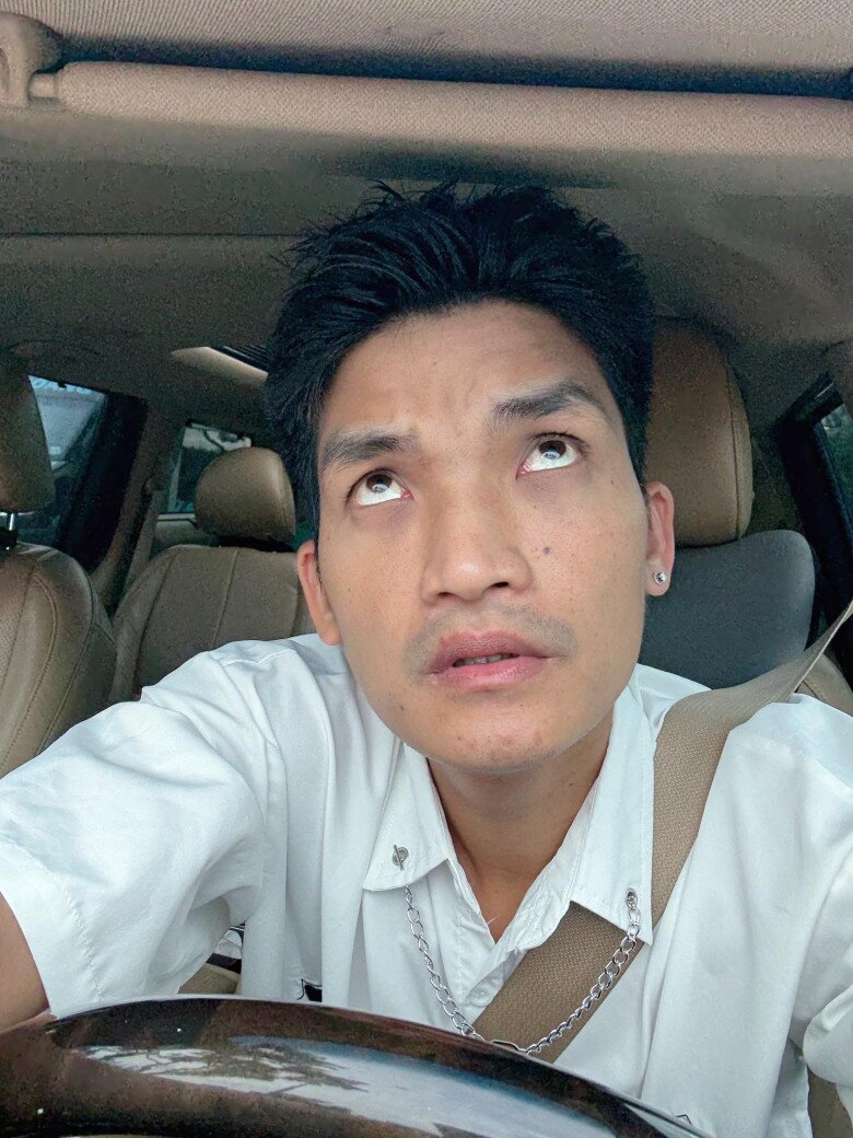 "Thánh hài xấu dã man" nay xuất hiện đẹp trai như tổng tài, vợ hơn tuổi để lại bình luận ngỡ ngàng - 8