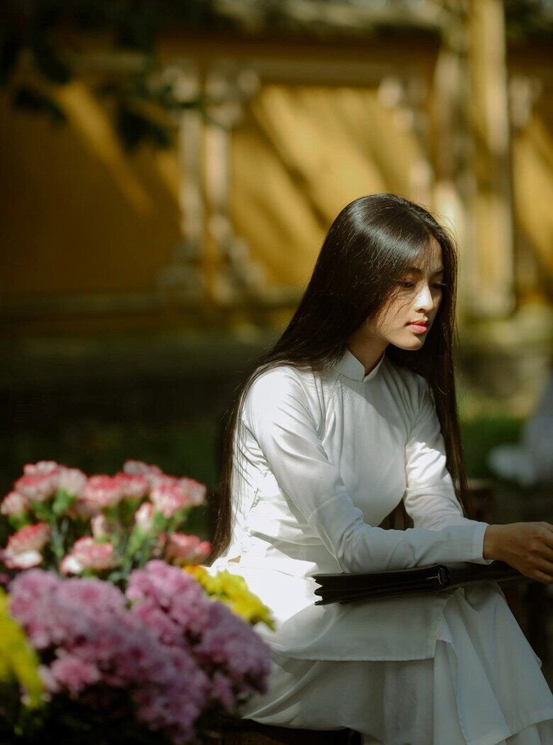 "Nàng thơ" phim Trịnh Công Sơn xúc động nhận lời cầu hôn, bạn trai là nhạc trưởng từng sang Mỹ tu nghiệp - 6